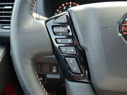 Certified 2023 Nissan Frontier PRO-4X w/ Pro-4X Premium Package image 24