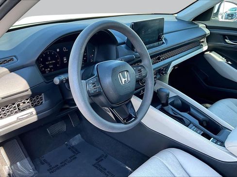 Used 2024 Honda Accord LX image 17
