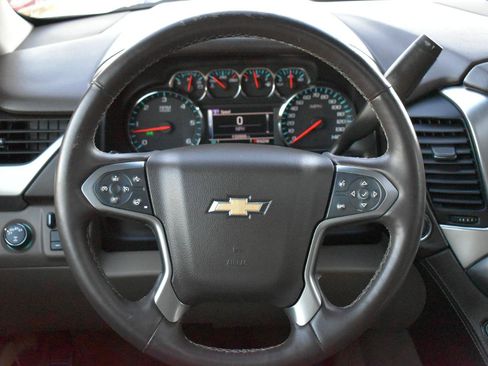 Used 2015 Chevrolet Suburban LTZ image 14