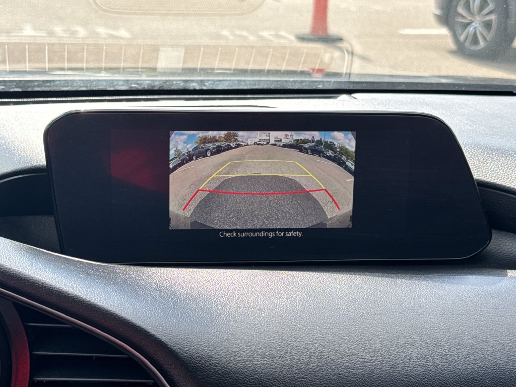 Used 2022 MAZDA MAZDA3 s FWD image 23