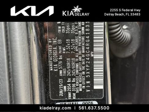 Certified 2024 Kia Telluride LX FWD image 32