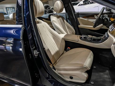 Used 2018 Mercedes-Benz E 300 image 35