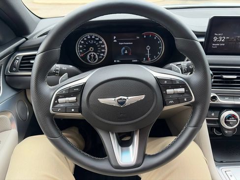 Used 2022 Genesis G70 2.0T w/ Prestige Package AWD/4WD image 15