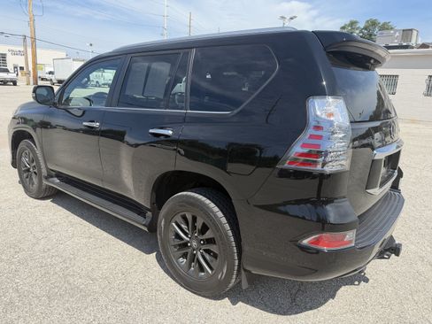 Used 2021 Lexus GX 460 Premium w/ Premium Package AWD/4WD image 5