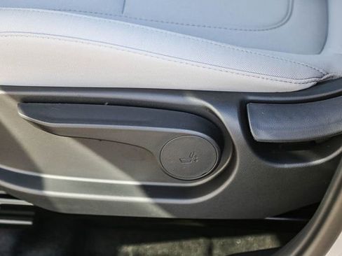 New 2026 Hyundai Tucson Blue SE image 24