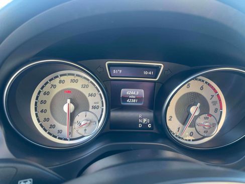 Used 2016 Mercedes-Benz CLA 250 image 10