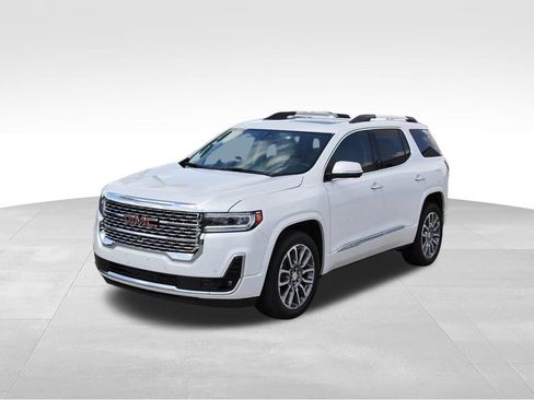 Used 2020 GMC Acadia Denali w/ Denali Ultimate Package AWD/4WD image 2