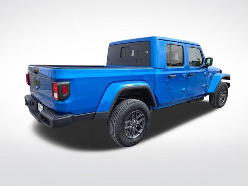 New 2026 Jeep Gladiator Sport image 3