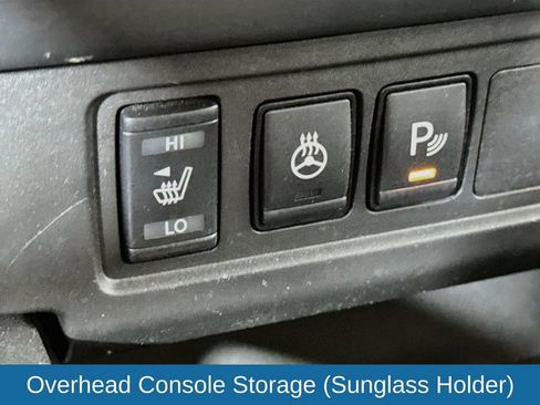 Used 2022 Nissan Frontier SV RWD image 25