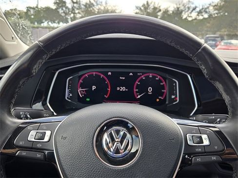 Used 2019 Volkswagen Jetta SEL image 24