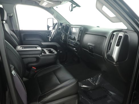 Used 2016 Chevrolet Silverado 3500 LTZ w/ Duramax Plus Package image 15