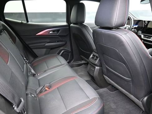 Used 2024 Chevrolet Equinox EV RS w/ Active Safety Package 3 FWD image 15