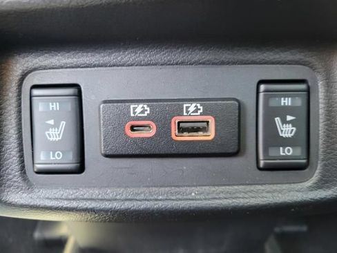 Used 2022 Nissan Maxima Platinum FWD image 13