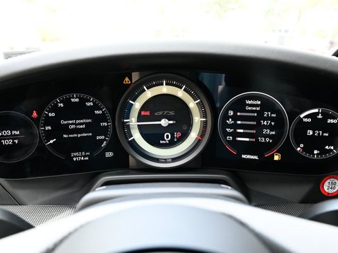 Used 2024 Porsche 911 Carrera GTS RWD image 27