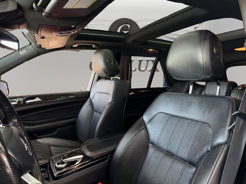 Used 2018 Mercedes-Benz GLE 350 4MATIC image 9