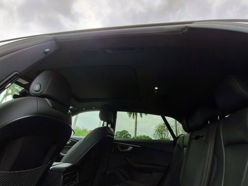 Used 2019 Audi Q8 Premium Plus image 32