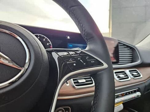 Used 2026 Mercedes-Benz GLE 350 4MATIC image 25