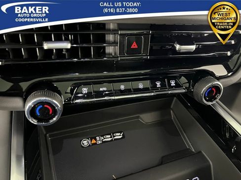 New 2026 Chevrolet Suburban Premier w/ Sun And Tow Package AWD/4WD image 30