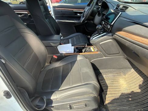 Used 2022 Honda CR-V Touring image 13