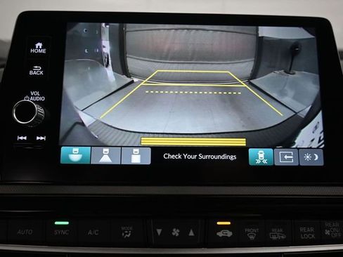 New 2026 Honda Odyssey Touring image 18