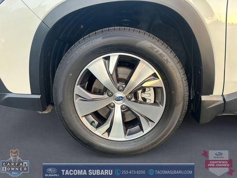 Certified 2025 Subaru Ascent Premium image 9
