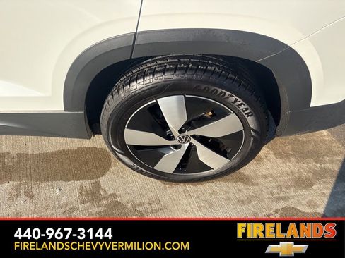 Used 2025 Volkswagen Taos S image 46