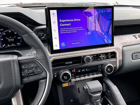 Used 2025 Toyota Tacoma 4x4 Double Cab Hybrid image 6