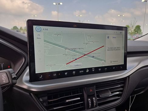 Used 2024 Ford Escape Active w/ Tech Pack #1 image 13