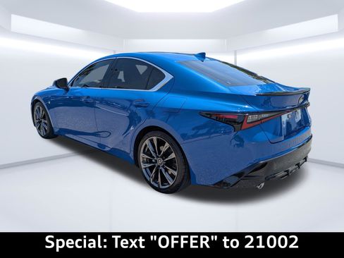 Used 2022 Lexus IS 350 F Sport RWD image 5