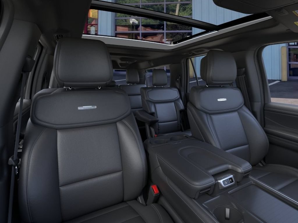 Used 2026 Ford Expedition Max Platinum w/ Stealth Appearance Package AWD/4WD image 10