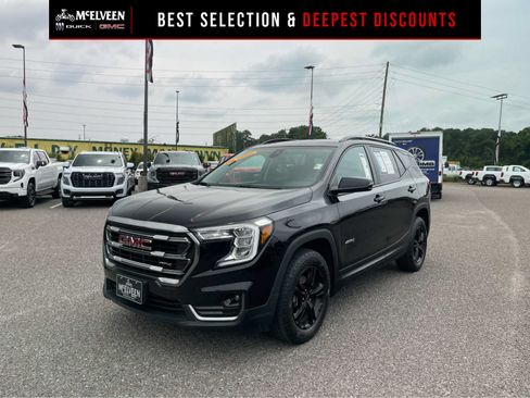 Used 2024 GMC Terrain AT4 AWD/4WD image 1