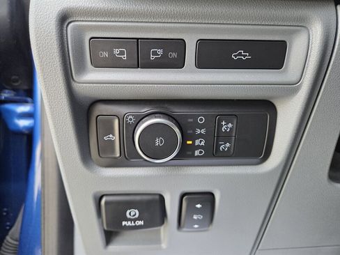 Used 2022 Ford F150 XLT w/ Equipment Group 302A High image 14