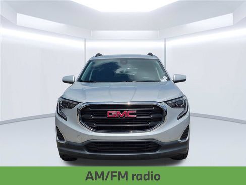 Used 2021 GMC Terrain SLE w/ Driver Convenience Package FWD image 11