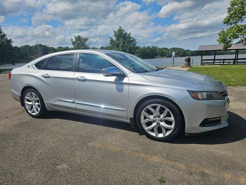 Used 2014 Chevrolet Impala LTZ FWD image 2