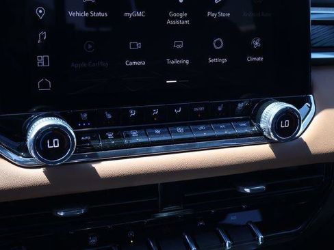 New 2026 GMC Canyon AT4 w/ AT4 Premium Package AWD/4WD image 31