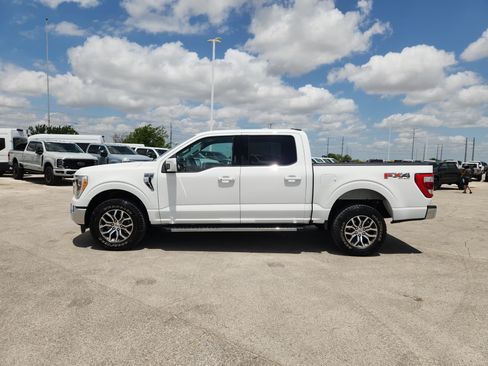 Used 2021 Ford F150 Lariat w/ FX4 Off-Road Package AWD/4WD image 4