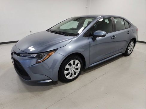 Used 2022 Toyota Corolla LE FWD image 8
