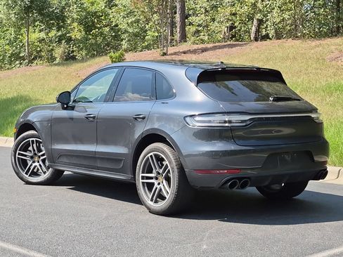 Certified 2021 Porsche Macan Turbo AWD/4WD image 3
