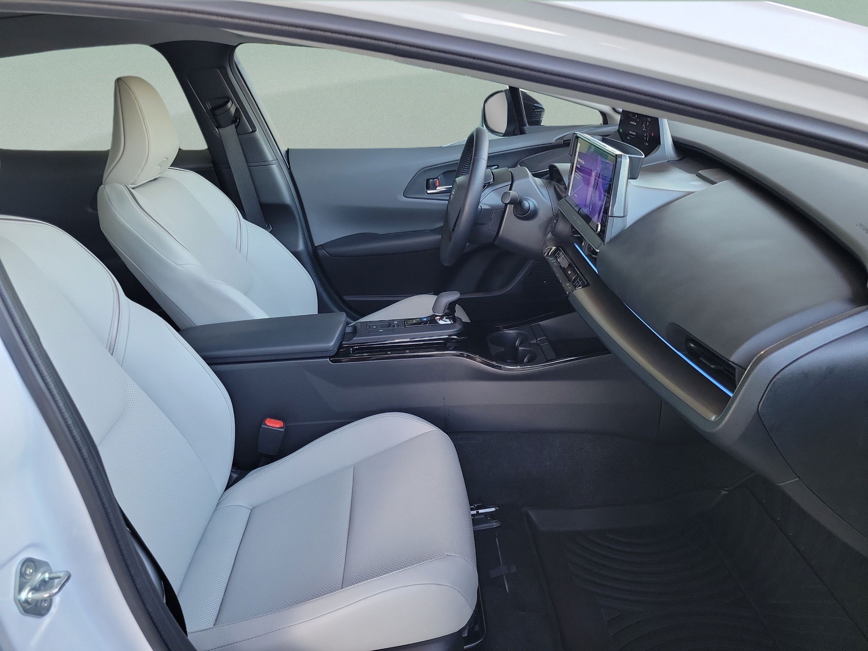 Certified 2026 Toyota Prius Limited FWD image 31