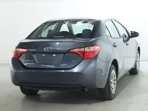 Used 2018 Toyota Corolla LE image 42