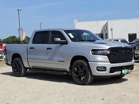 New 2026 RAM 1500 Express AWD/4WD image 2
