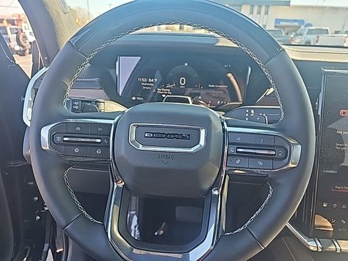 New 2026 GMC Acadia Denali Ultimate image 21