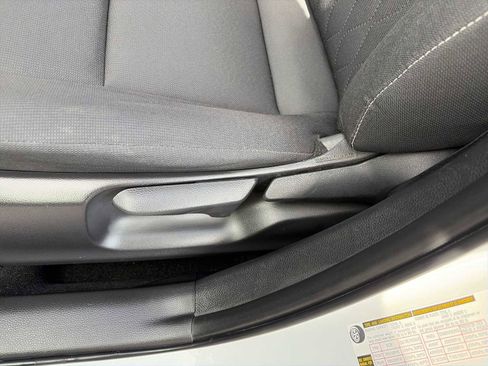 Used 2023 Toyota Corolla LE image 14