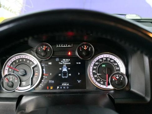 Used 2021 RAM 1500 Classic Warlock AWD/4WD image 17