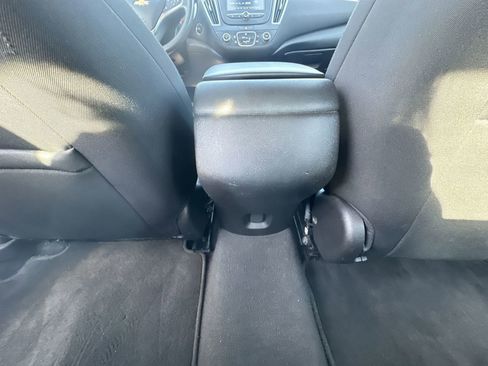 Used 2018 Chevrolet Malibu LS image 20