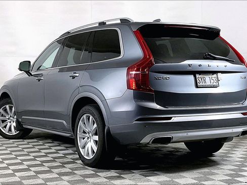 Used 2016 Volvo XC90 T6 Momentum w/ Momentum Plus Package AWD/4WD image 13