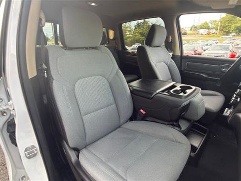 Used 2019 RAM 1500 Big Horn AWD/4WD image 16