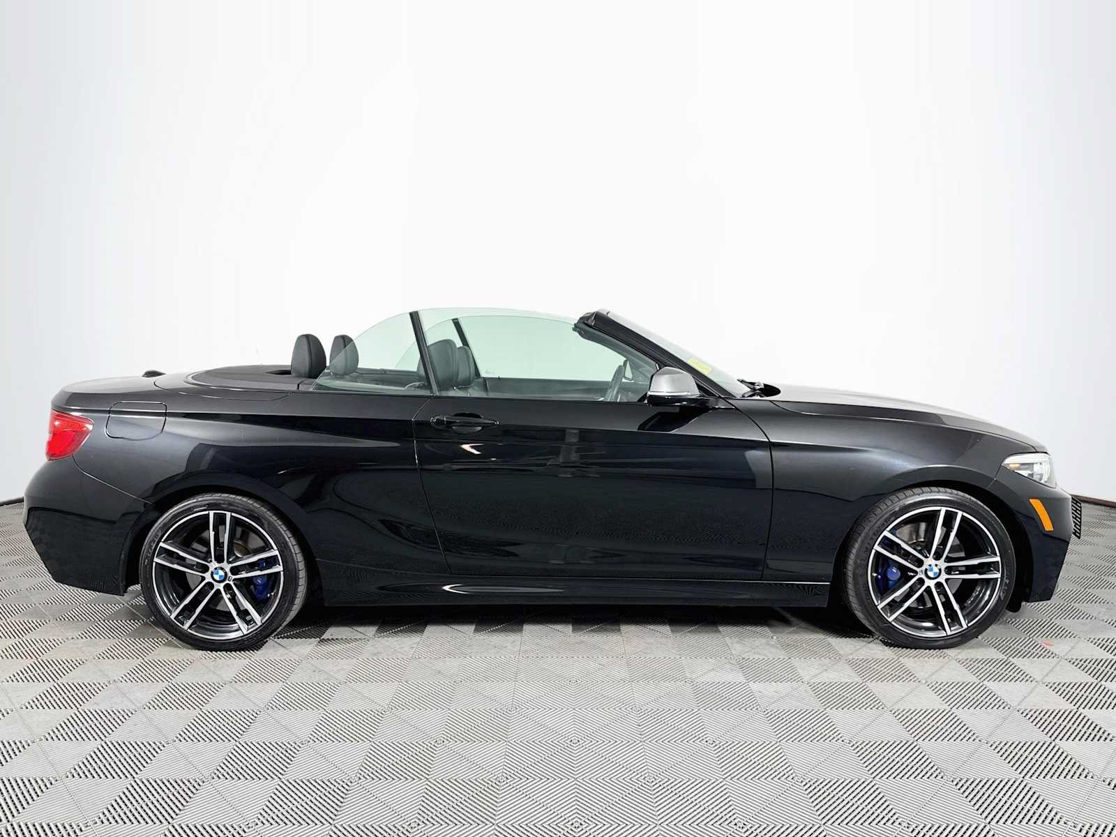 Used 2018 BMW M240i Convertible RWD image 4