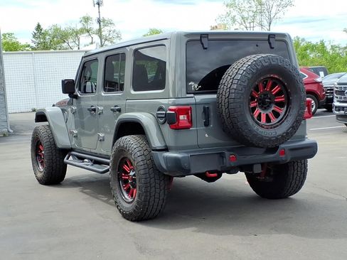 Used 2018 Jeep Wrangler Unlimited Rubicon AWD/4WD image 3