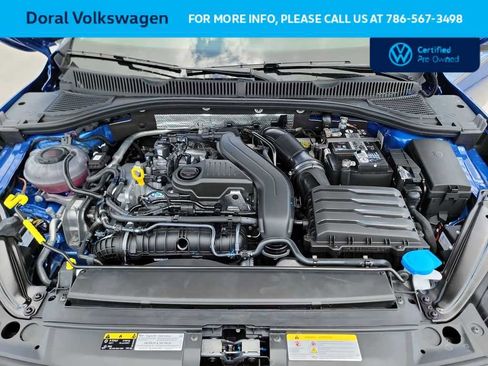 Used 2023 Volkswagen Jetta SE w/ Panoramic Sunroof Package FWD image 18
